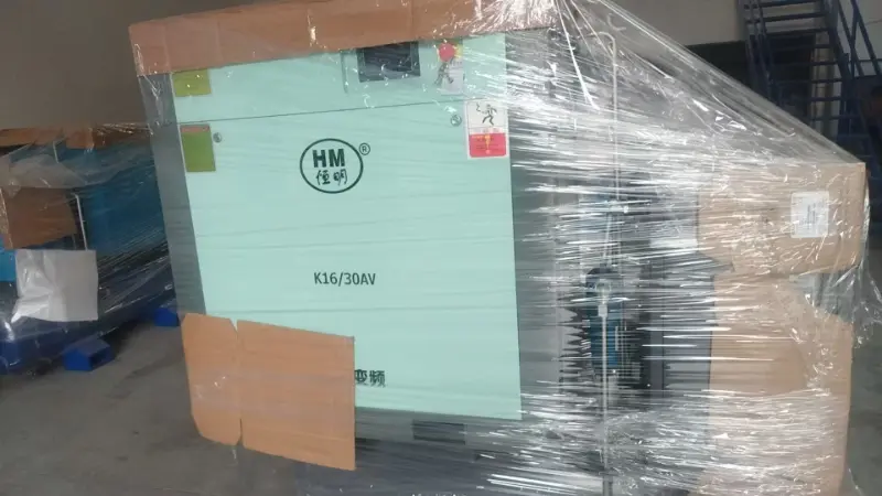 Pedido entregado a tiempo | Compresor de aire todo en uno completamente ensamblado y enviado al cliente de Dongguan